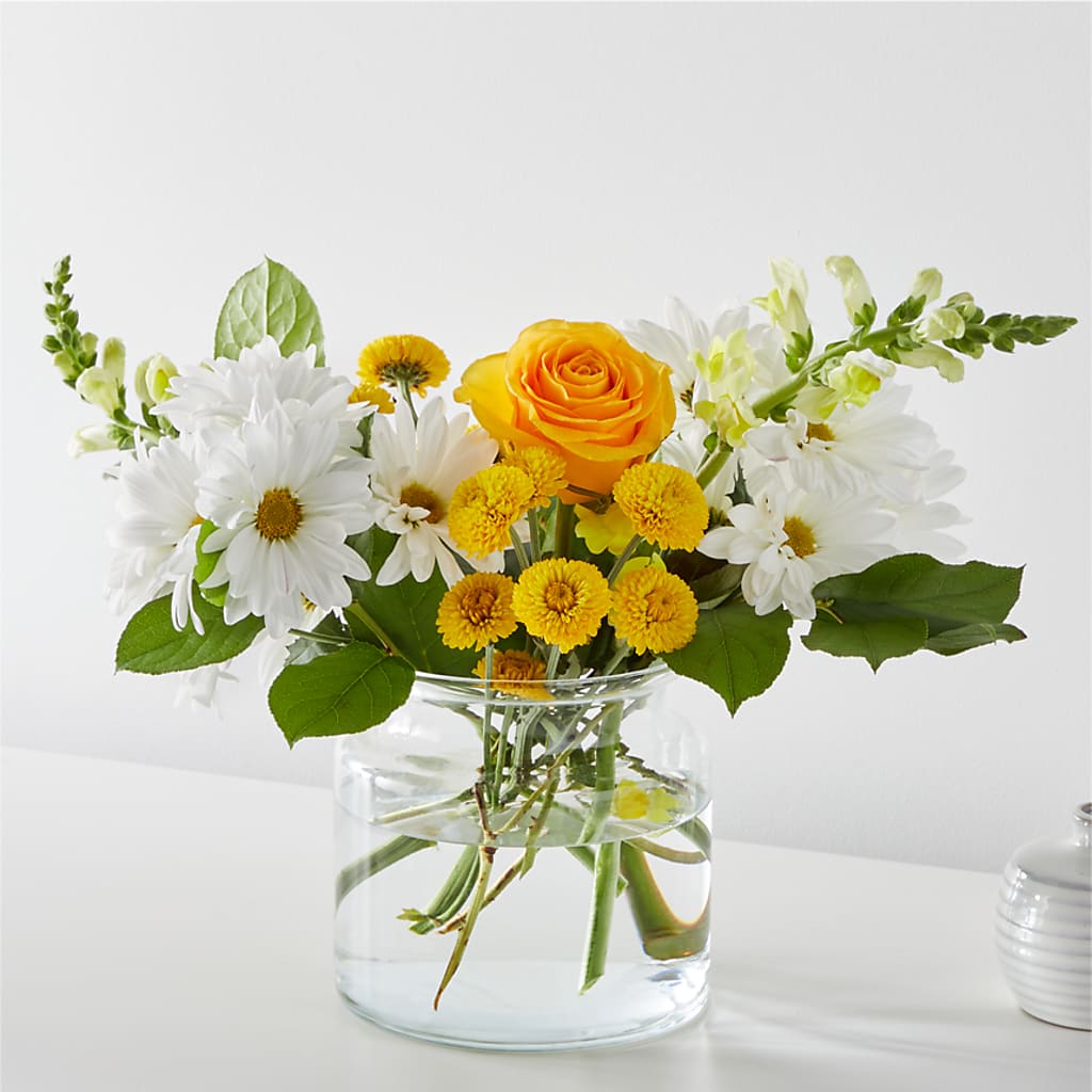 Sun Salutation Bouquet – Designs By Dj, Huntington WV