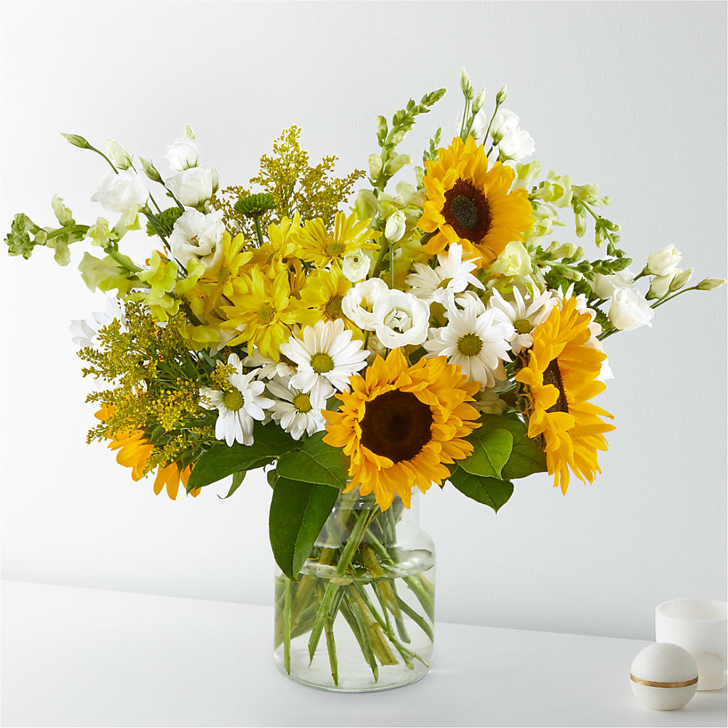 Hello Sunshine Bouquet – Designs By Dj, Huntington WV