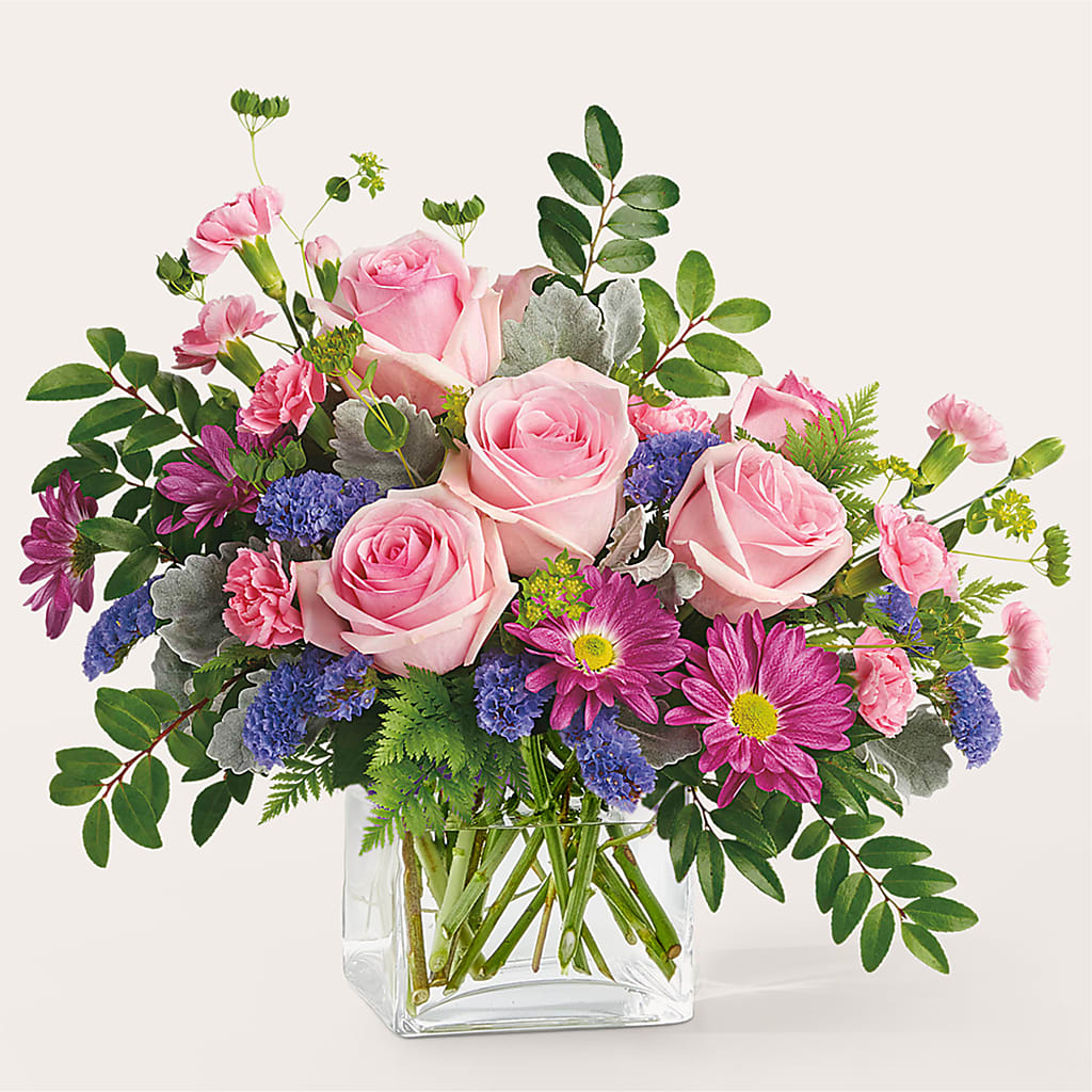 Starlet Bouquet – Designs By Dj, Huntington WV
