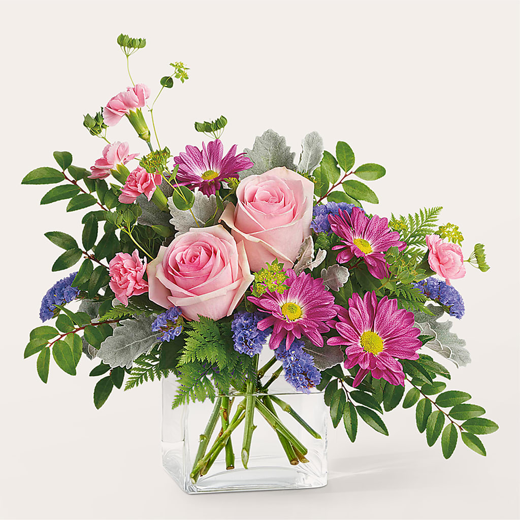 Starlet Bouquet – Designs By Dj, Huntington WV
